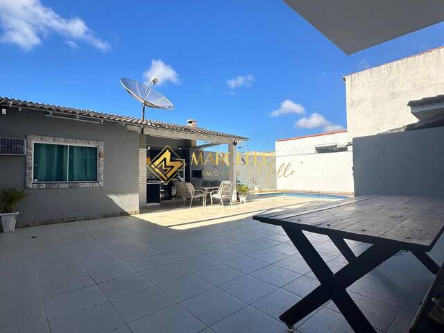 #0106 - Casa para Venda em Cabo Frio - RJ